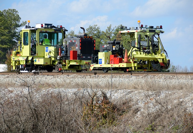 railroad workers machinery